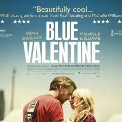 Plakat filmu "Blue Valentine" z Ryanem Goslingiem i Michelle Williams. To filmowe dzieło, które warto obejrzeć, poruszające historię miłości.