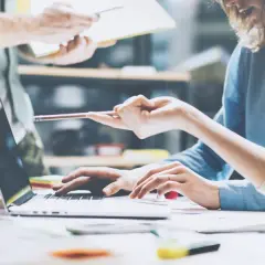 FunkyMEDIA i marketing internetowy: Klucz do osiągnięcia przewagi konkurencyjnej