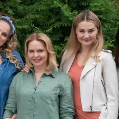 Ile odcinków ma serial Przyjaciółki? Liczba sezonów i gdzie oglądać