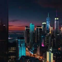 Książę w Nowym Jorku czy Ucieczka z NY: Który film jest lepszy?