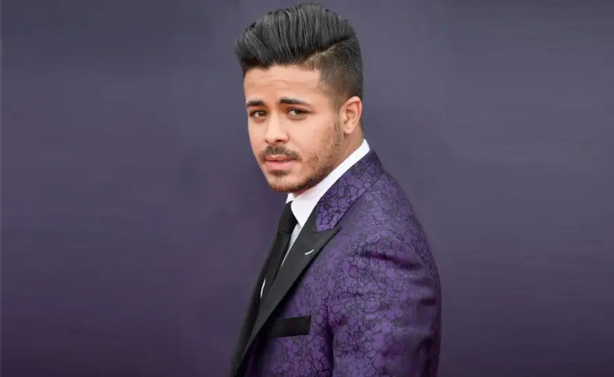 Christian Navarro: Kariera, Role i Osiągnięcia Utalentowanego Aktora